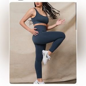 BLANQI Everyday Hipster Support Leggings NAVY Small